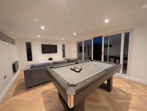 6ft 7ft pool table - 7ft,